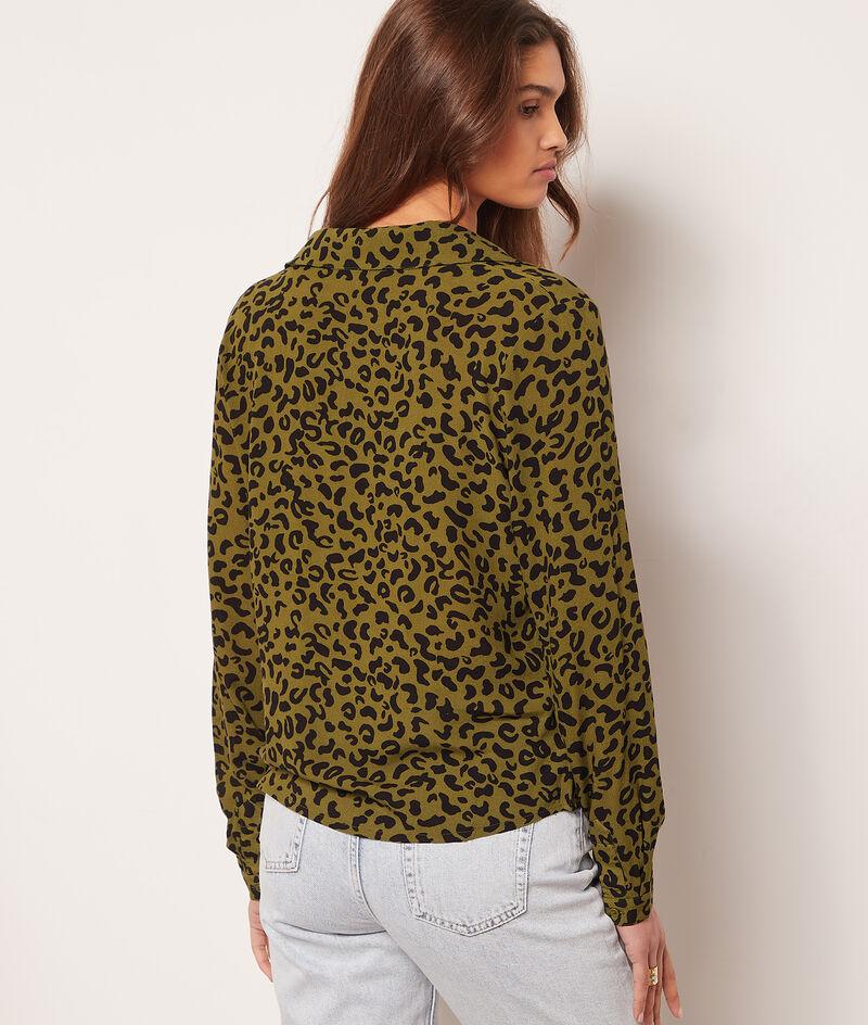 Leopard print blouse;${refinementColor}