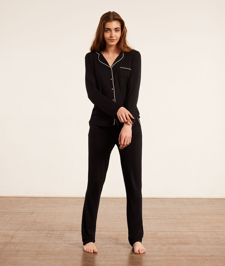 Pyjama shirt black.