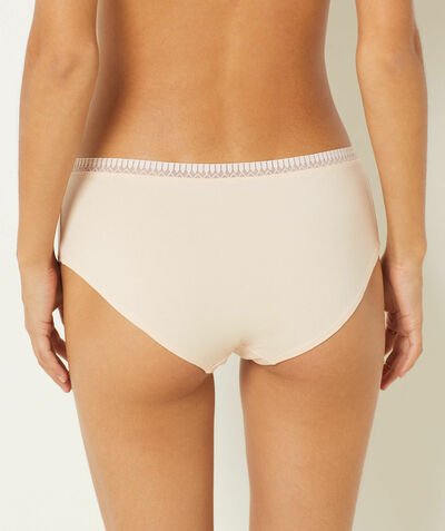 Organic cotton shorts;${refinementColor}