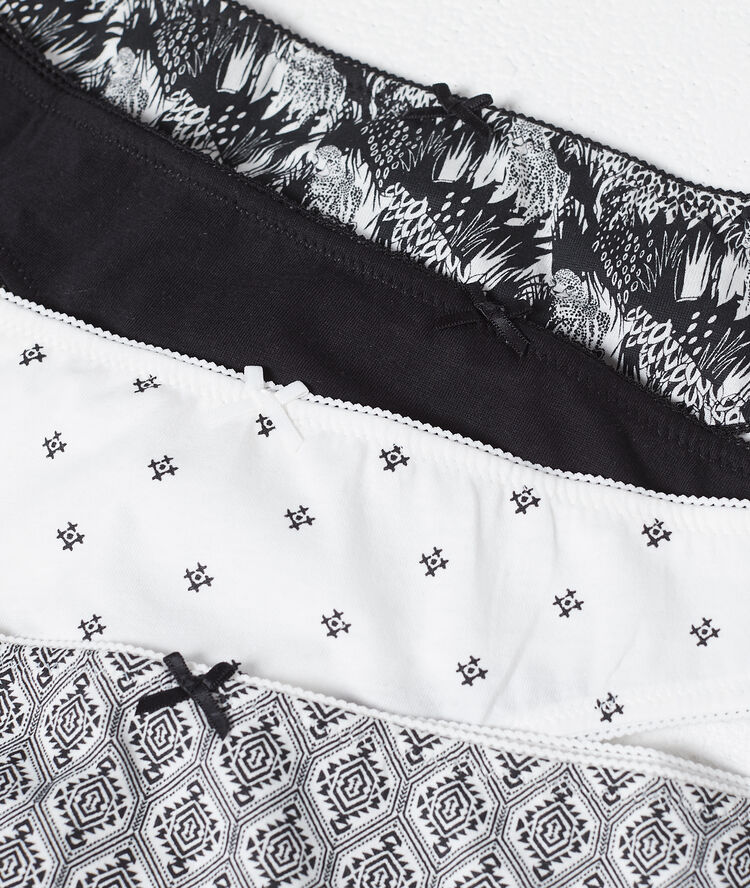 Pack of 4 cotton thongs black.
