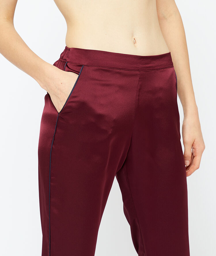 Satin trousers burgundy.