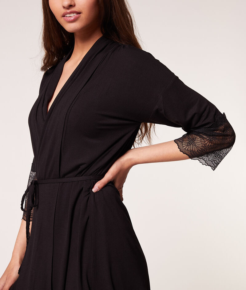 Robe With Lace Details;${refinementColor}