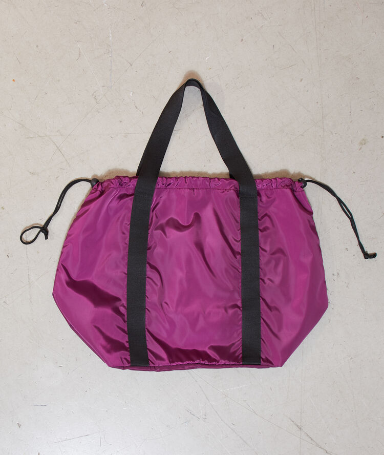 Sac de sport prune.