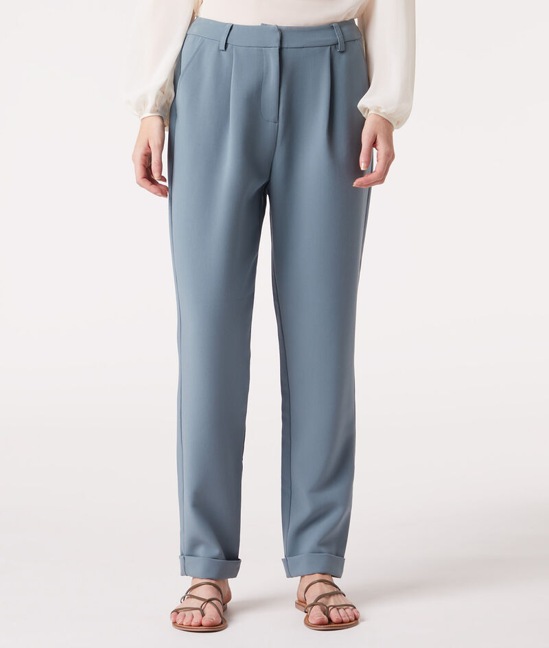 Carrot cut pants;${refinementColor}
