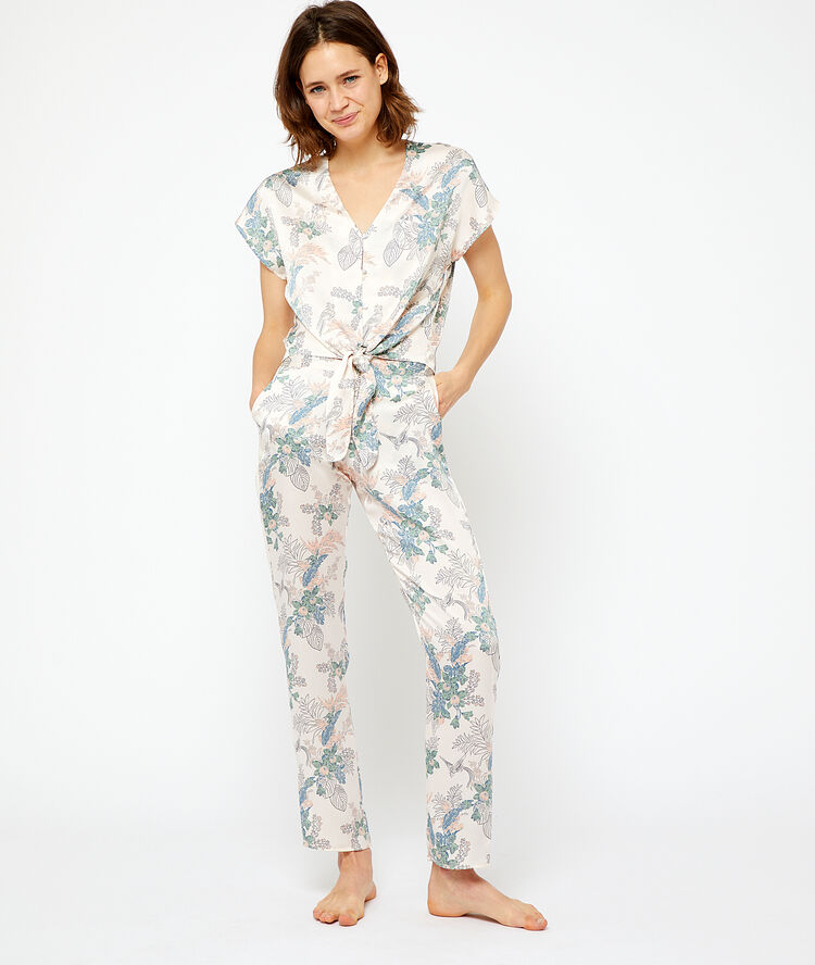 Knot front top ecru.