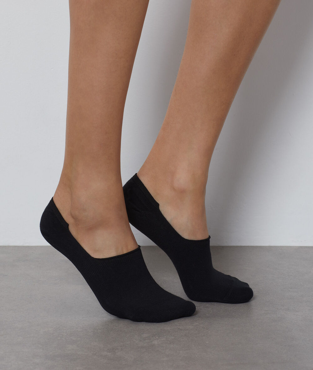 2-pair invisible socks black.