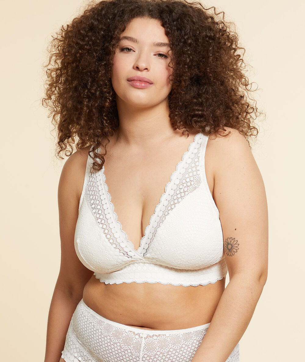Bra n&deg;8 - non-wired triangle bra ecru.
