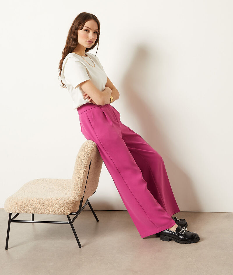 Wide cut pants;${refinementColor}
