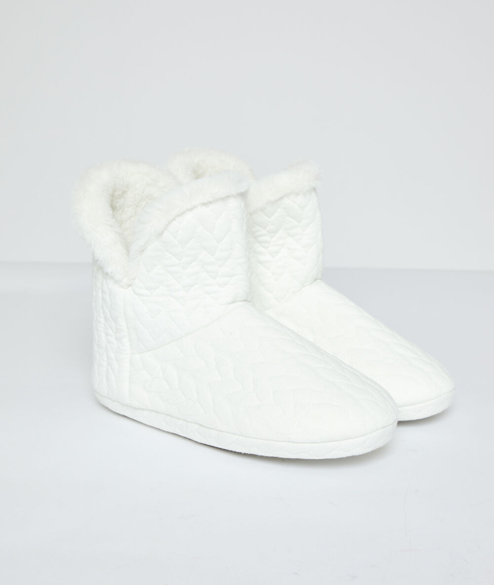 Slipper boots ecru.