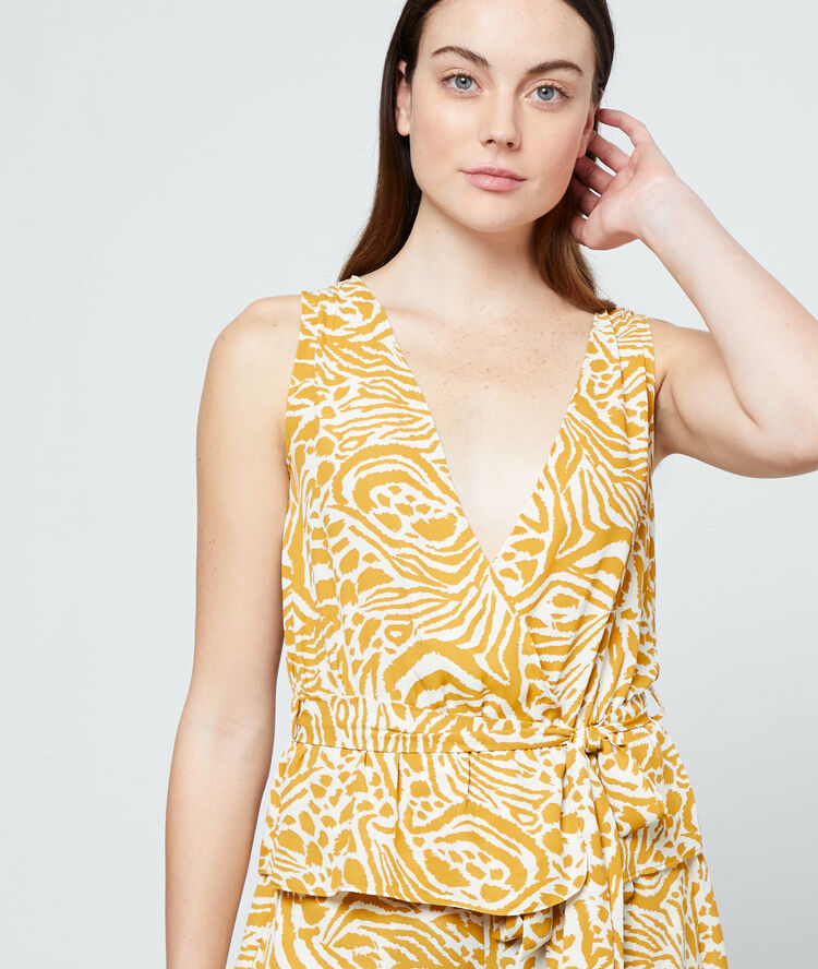Wrap top ecru.