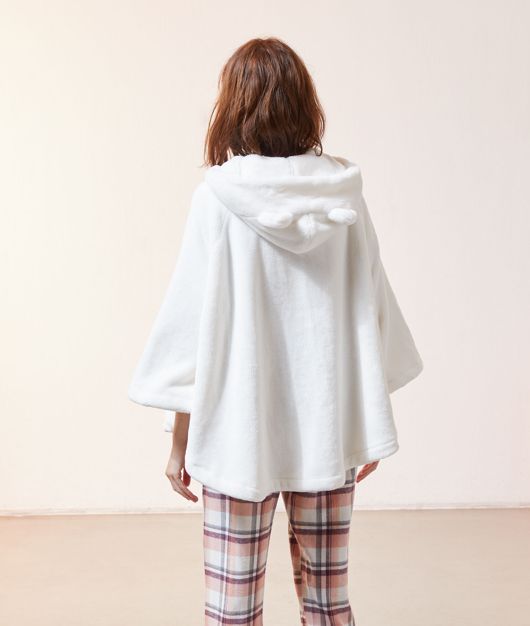 etam poncho licorne