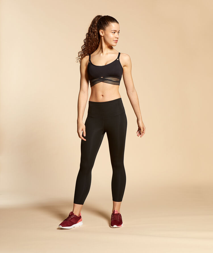 Sports bra - light support black.