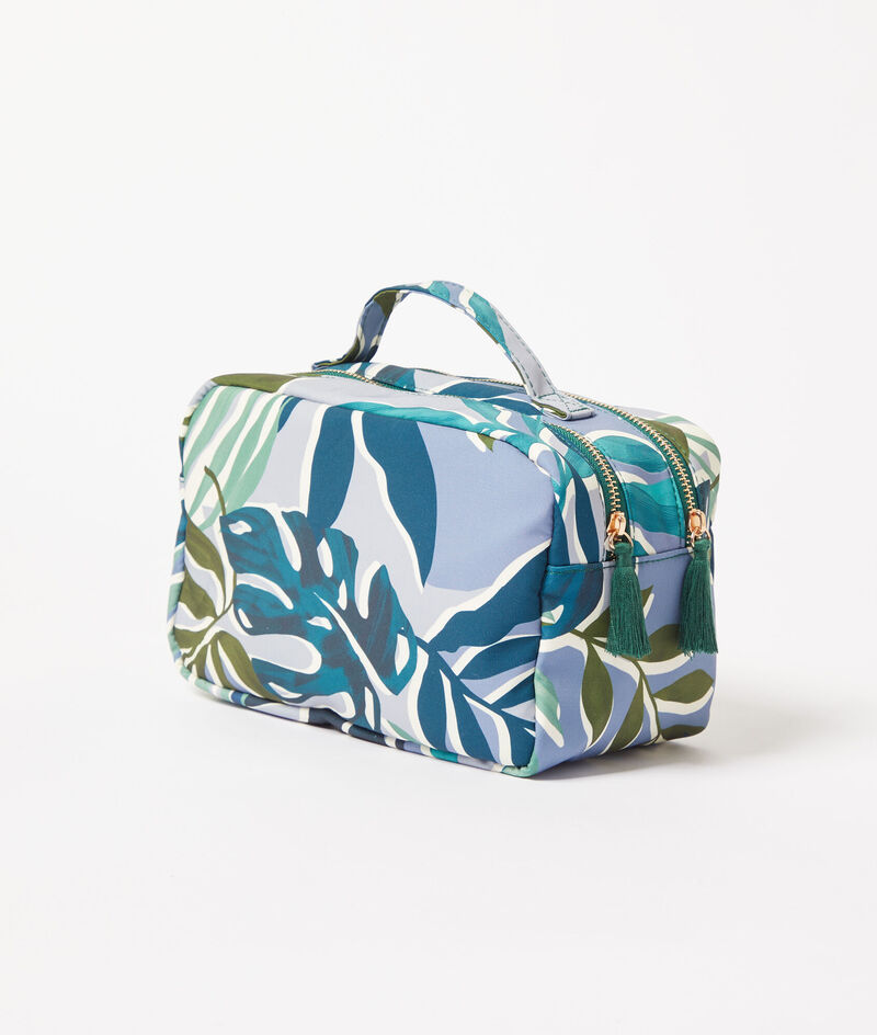 Travel Kit;${refinementColor}