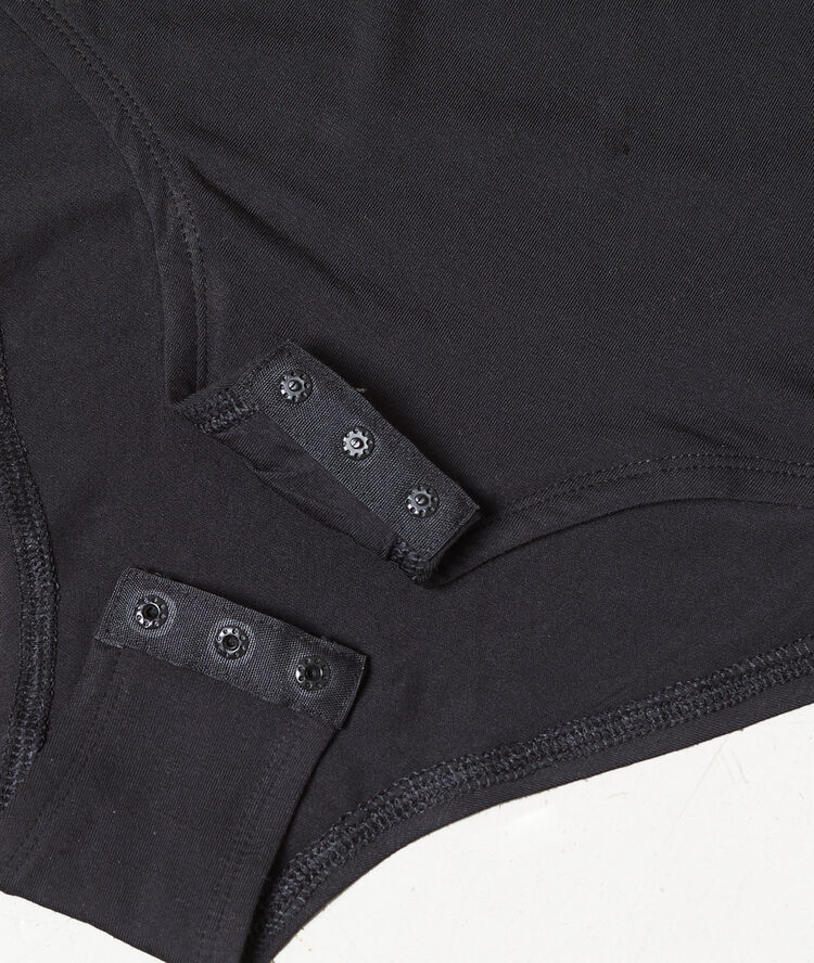 Lace body black.