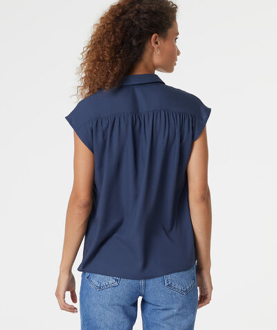 Short sleeve blouse;${refinementColor}