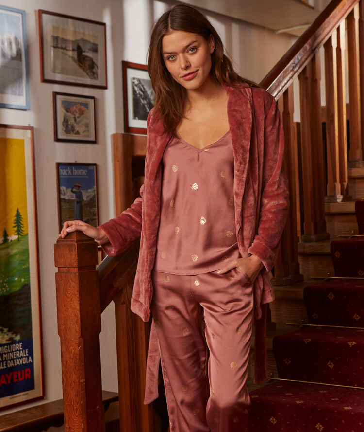 3-pieces pyjama with metallic detailing pink.