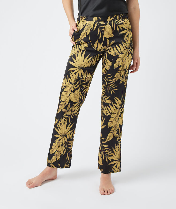 Trousers in a foliage print black.