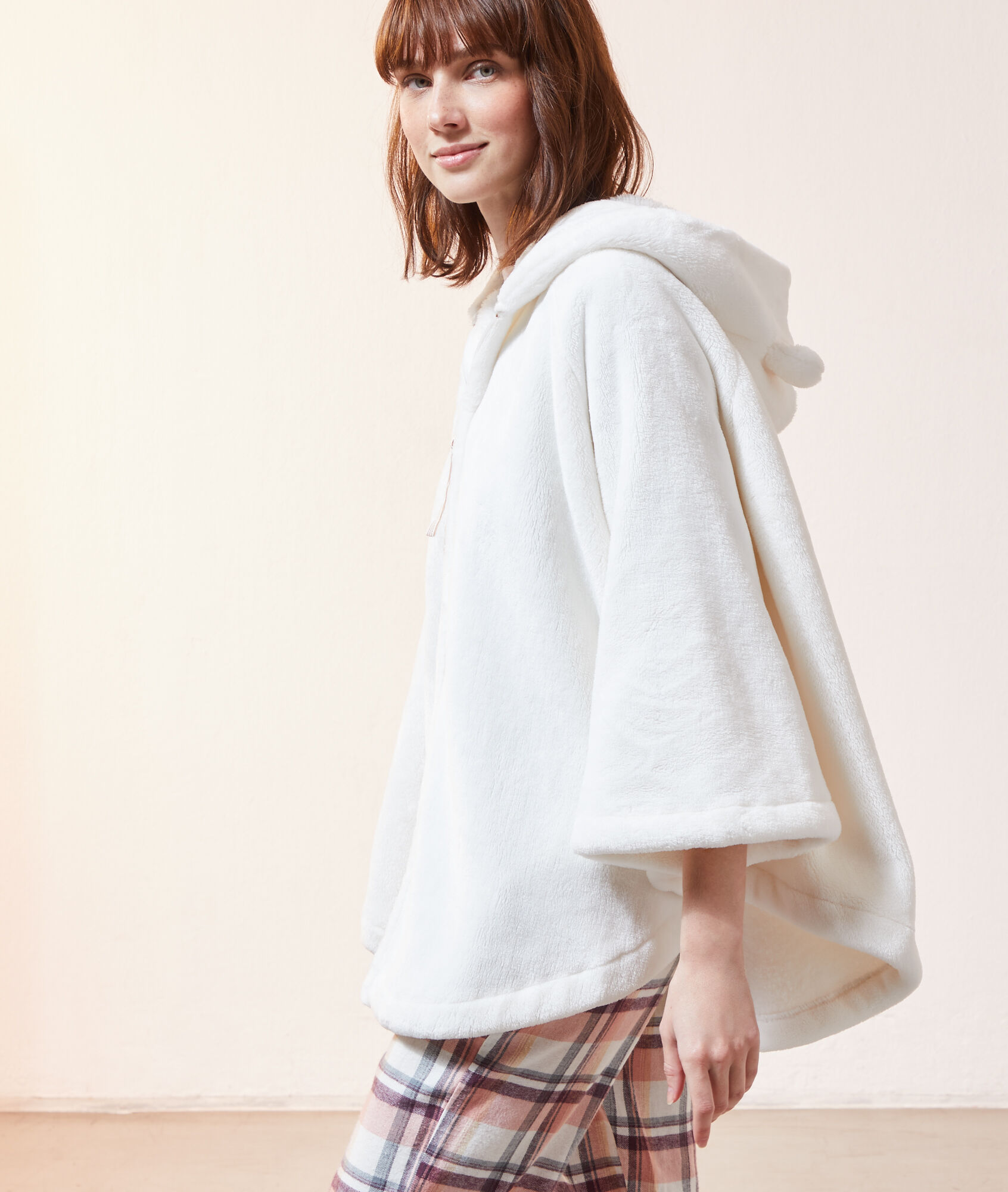 etam poncho licorne