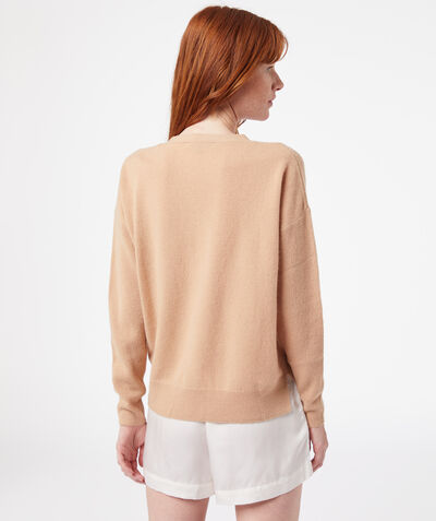 100% cashmere sweater;${refinementColor}