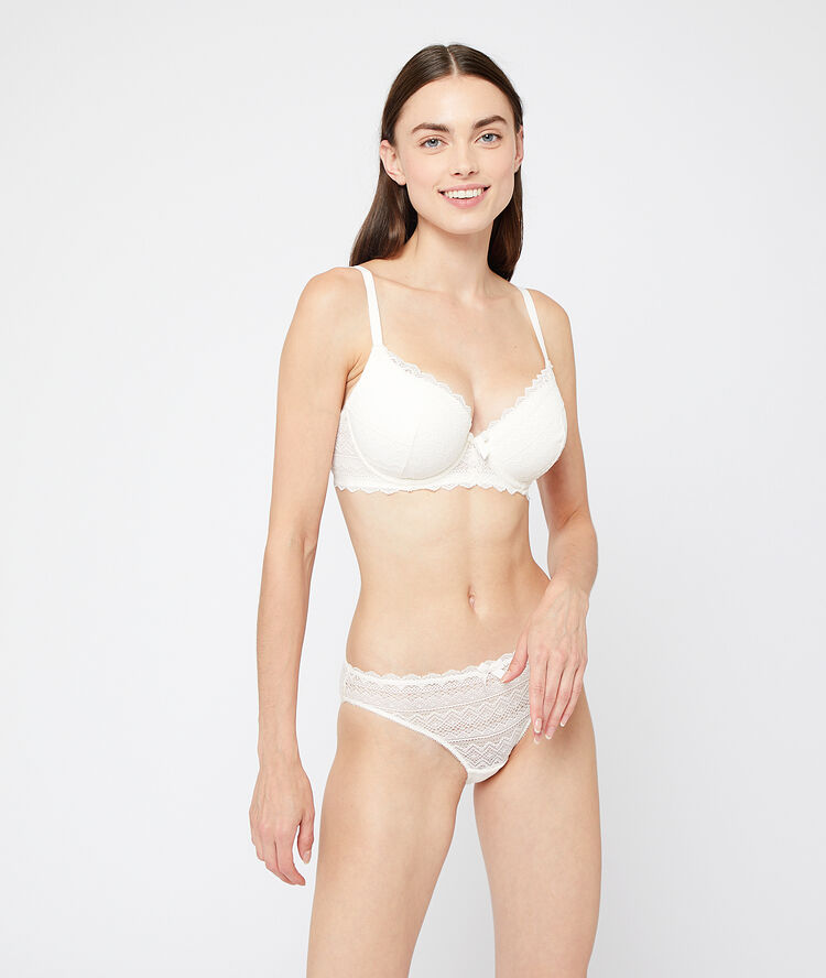Bra no. 4 - lightly padded bra ecru.