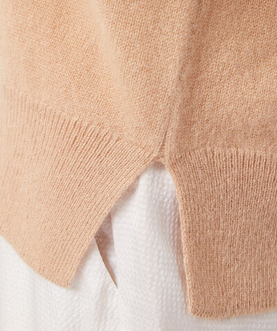 Jersey escote en V, lana 100% cachemir reciclada;${refinementColor}