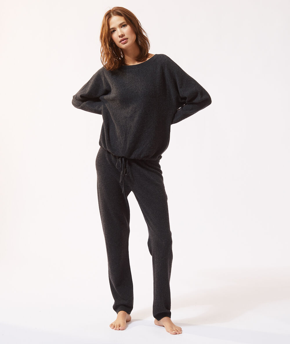 Cashmere sweatshirt charcoal grey.