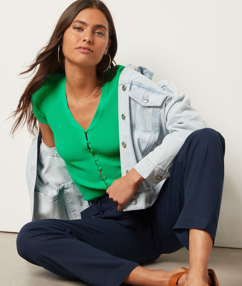 T-shirt boutonné;${refinementColor}