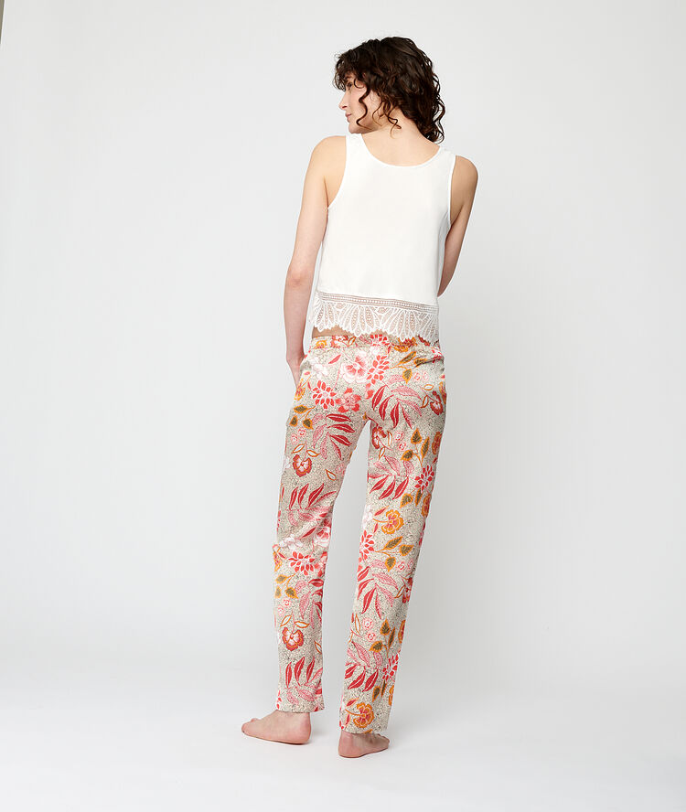 Tank top with lace hem off white.