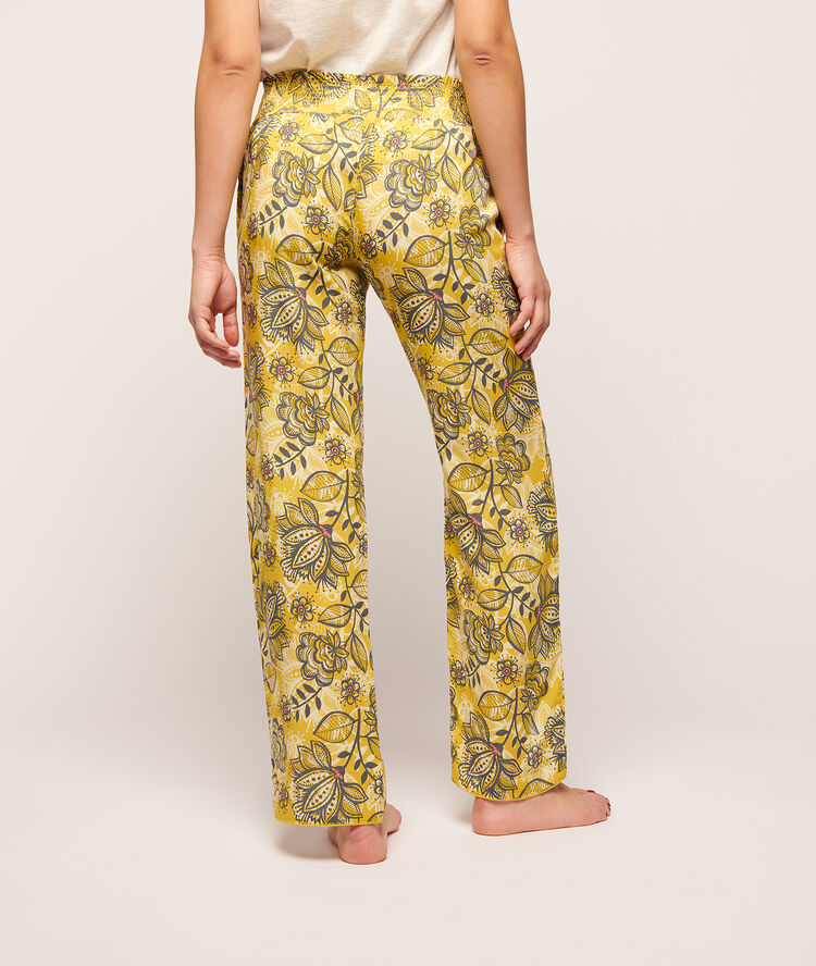 Printed trousers yellow.