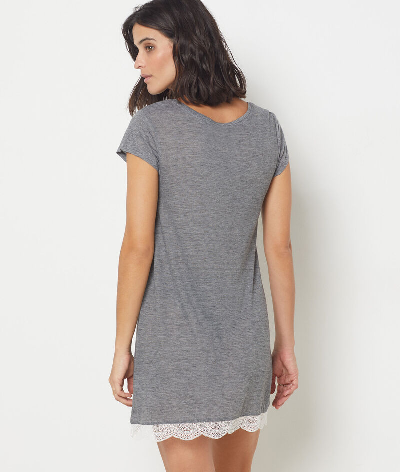 Nightshirt with lace details;${refinementColor}