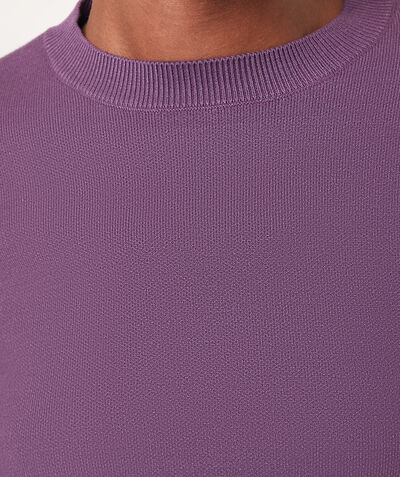 Round neck sweater;${refinementColor}