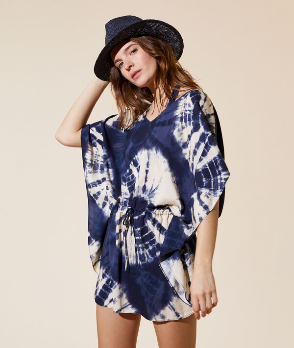 Straw hat;${refinementColor}