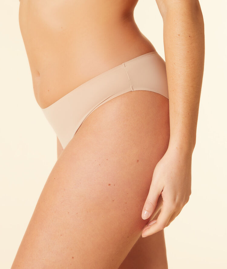 Microfiber briefs natural.