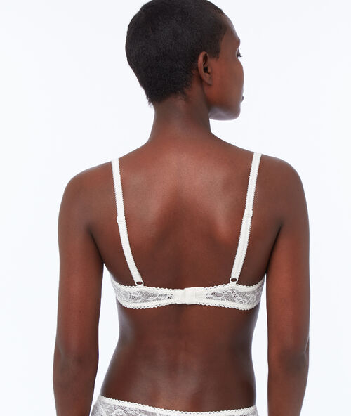Demi-cup bra ecru.