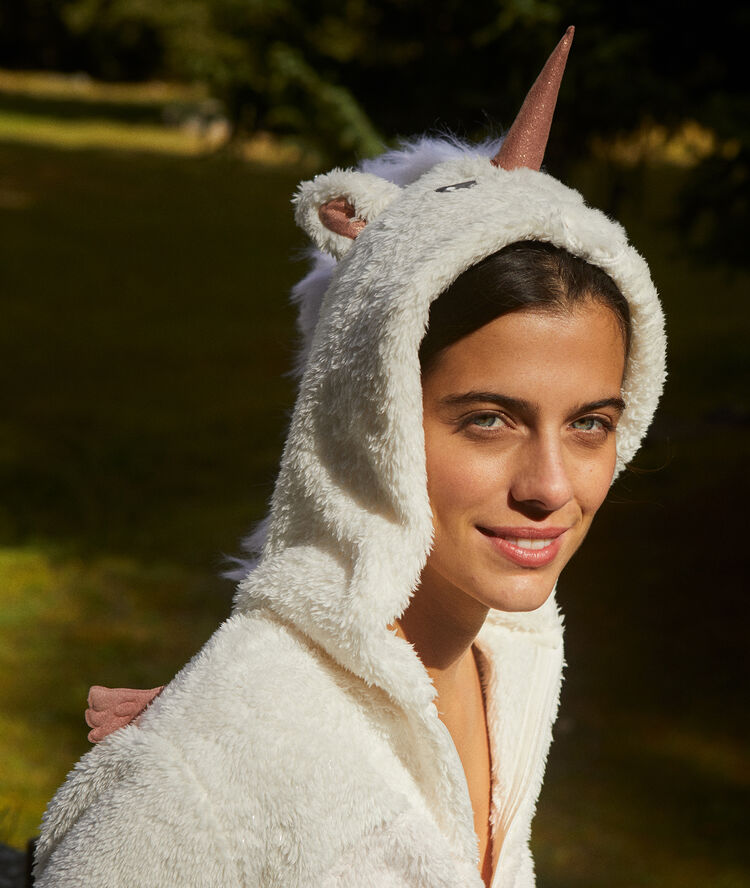 Unicorn onesie ecru.