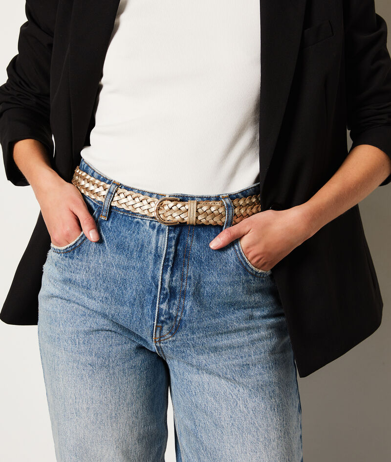 Leather belt;${refinementColor}