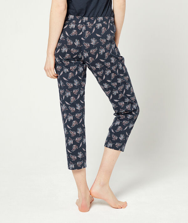 Crop trousers in a foliage print Crop trousers in a foliage print ;${refinementColor}