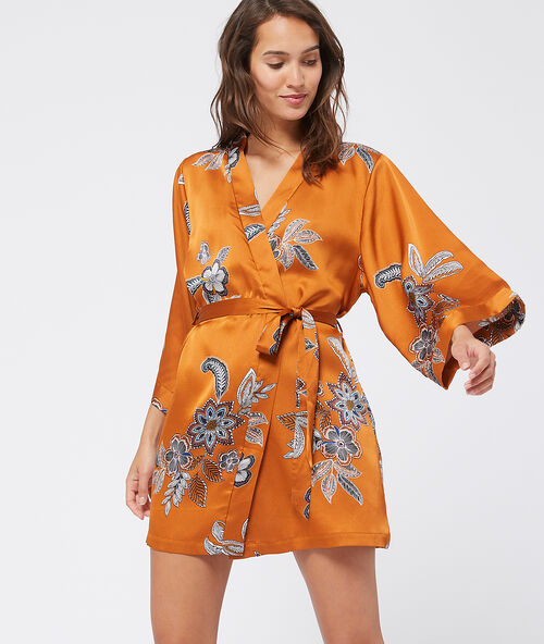 Satin kimono mustard.