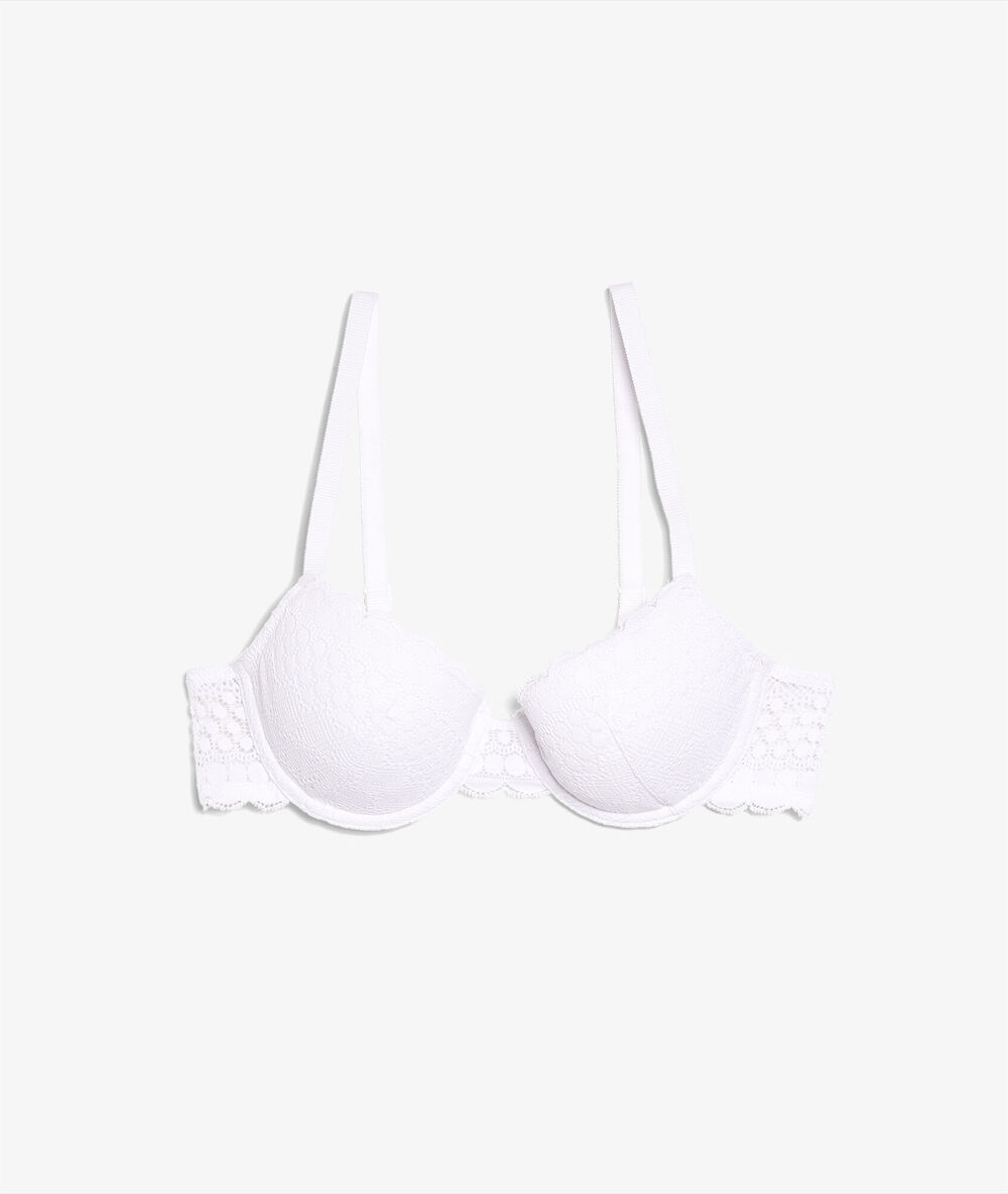 Bra n&deg;4 - thin pads white.