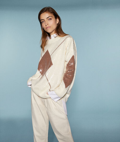 Belted paper bag trousers cream.