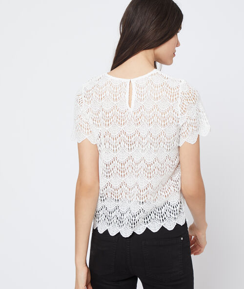 Cutwork top in lace