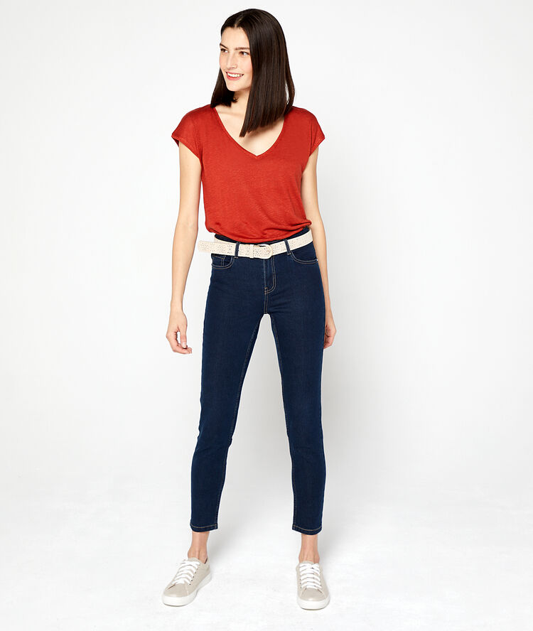 V neck t-shirt brick red.