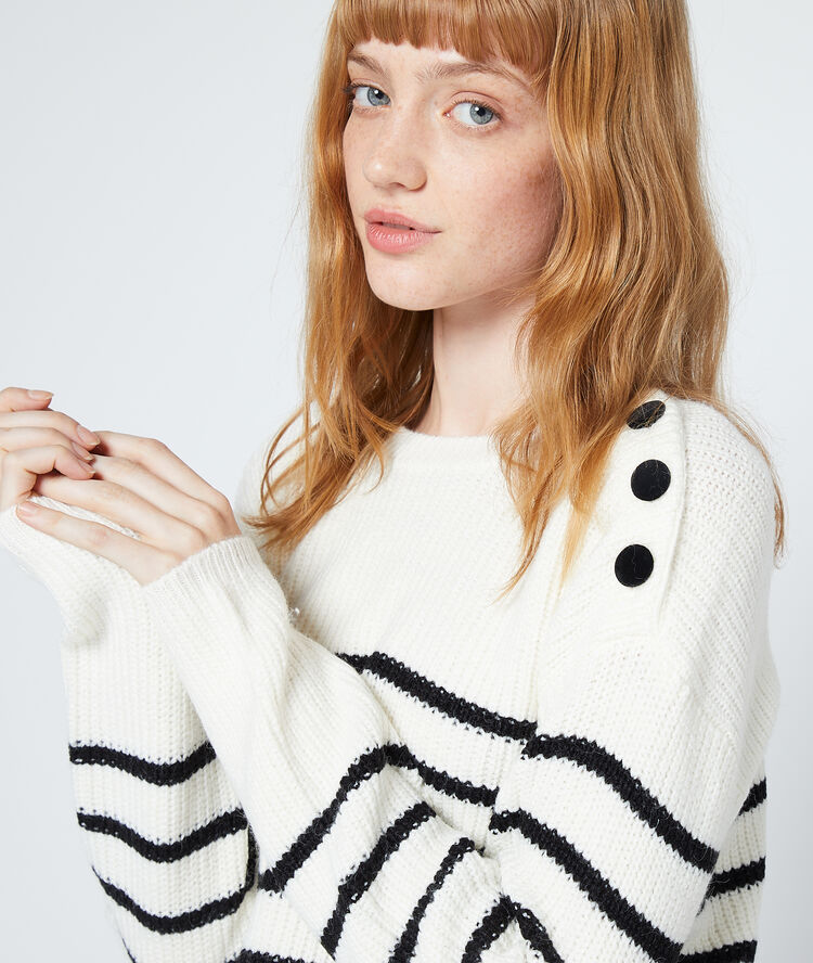 Maxi knit jumper in stripes off white.