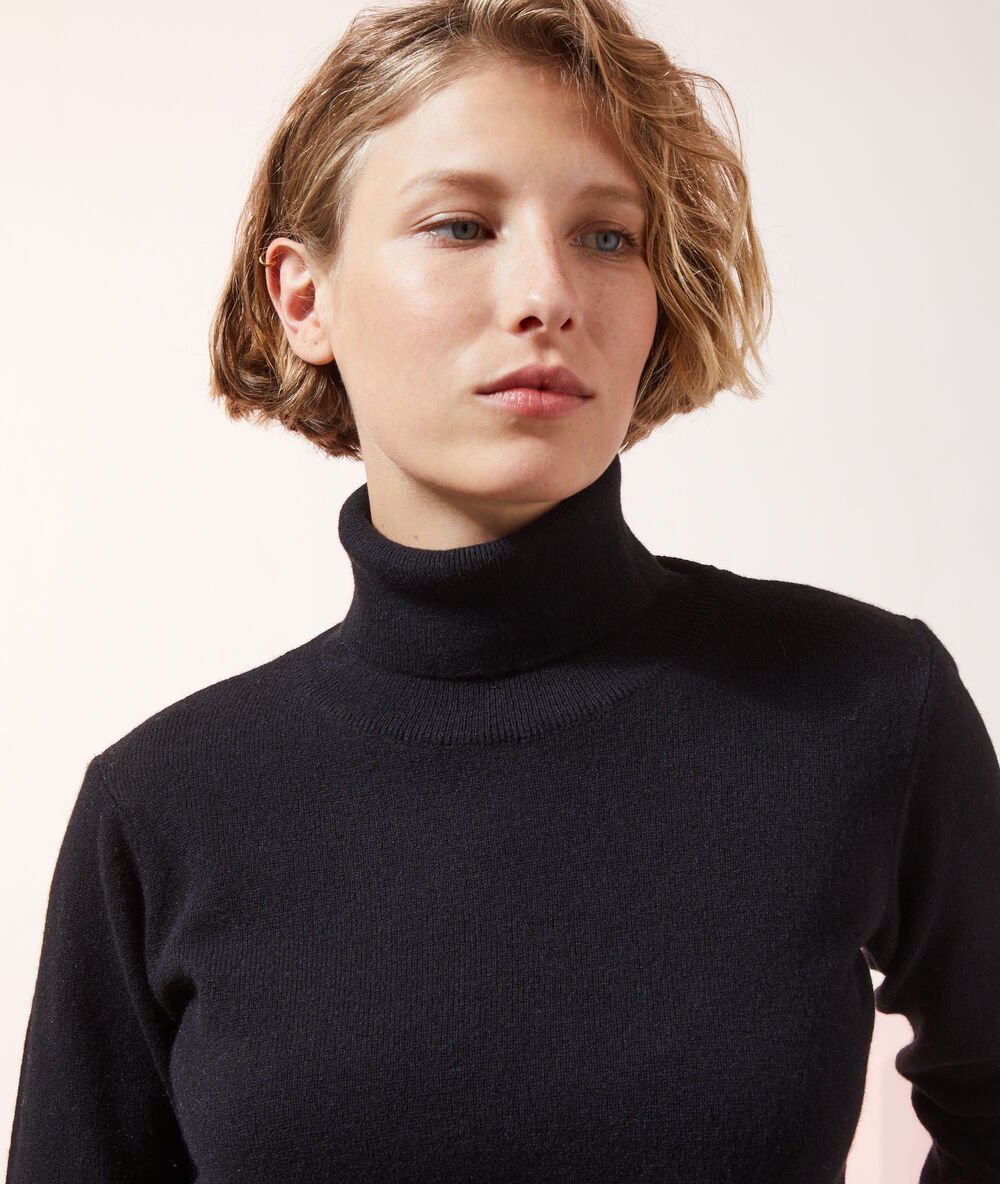 Cashmere turtleneck jumper  black.