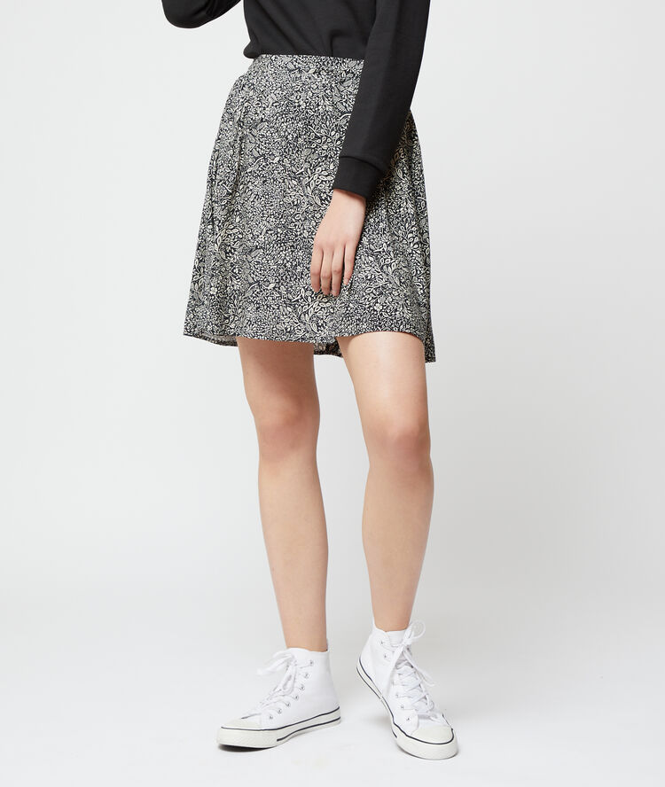 Floral print skater skirt black.