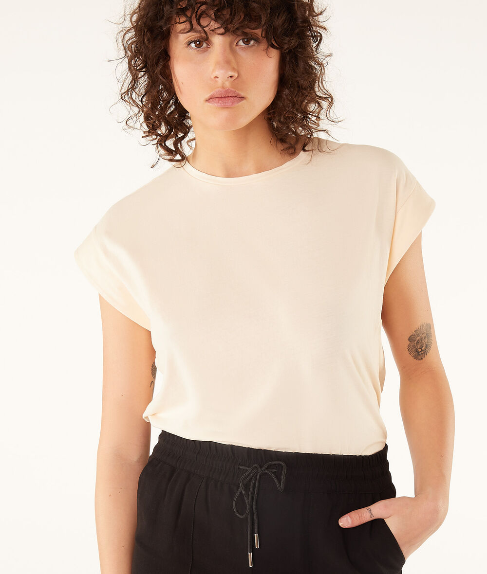 Short sleeve t-shirt