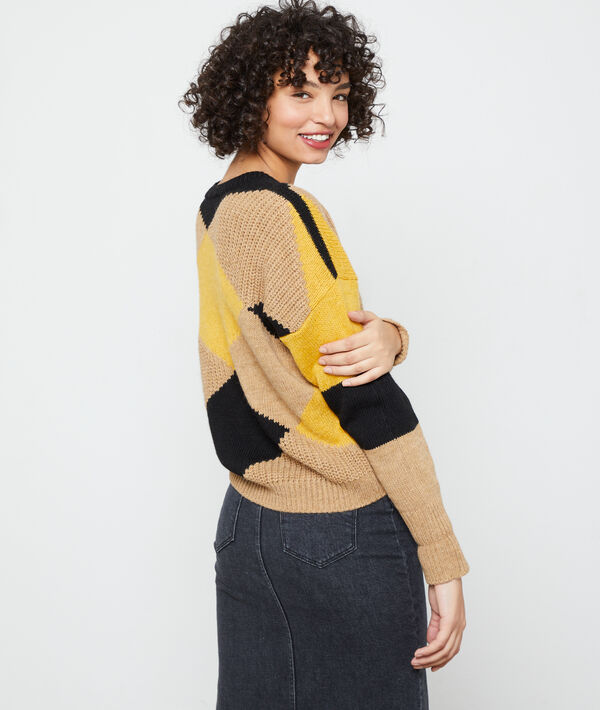 Maxi knit jumper in a graphic pattern Maxi knit jumper in a graphic pattern