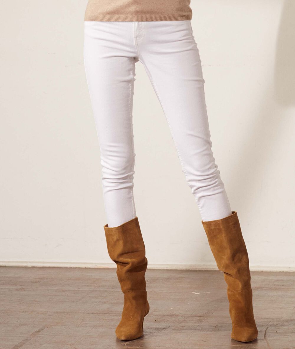 Skinny jeans white.