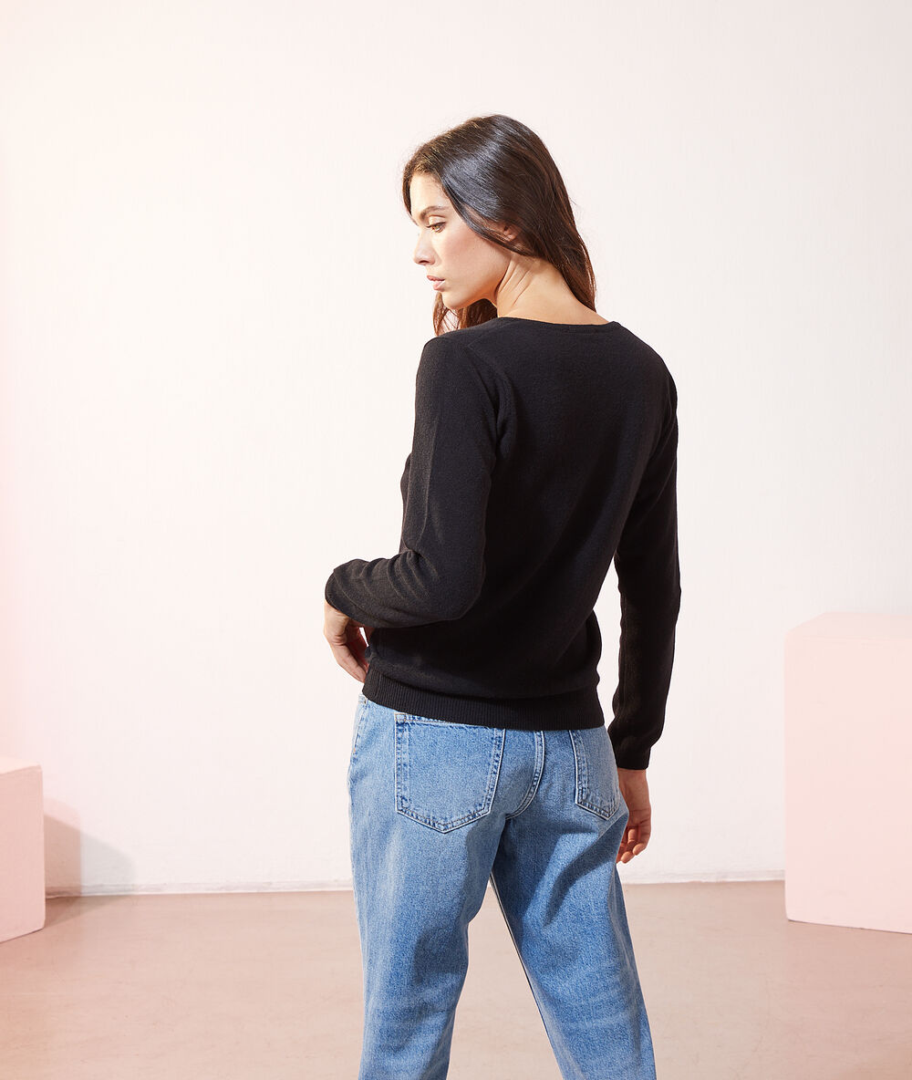 V neck cashmere jumper black.