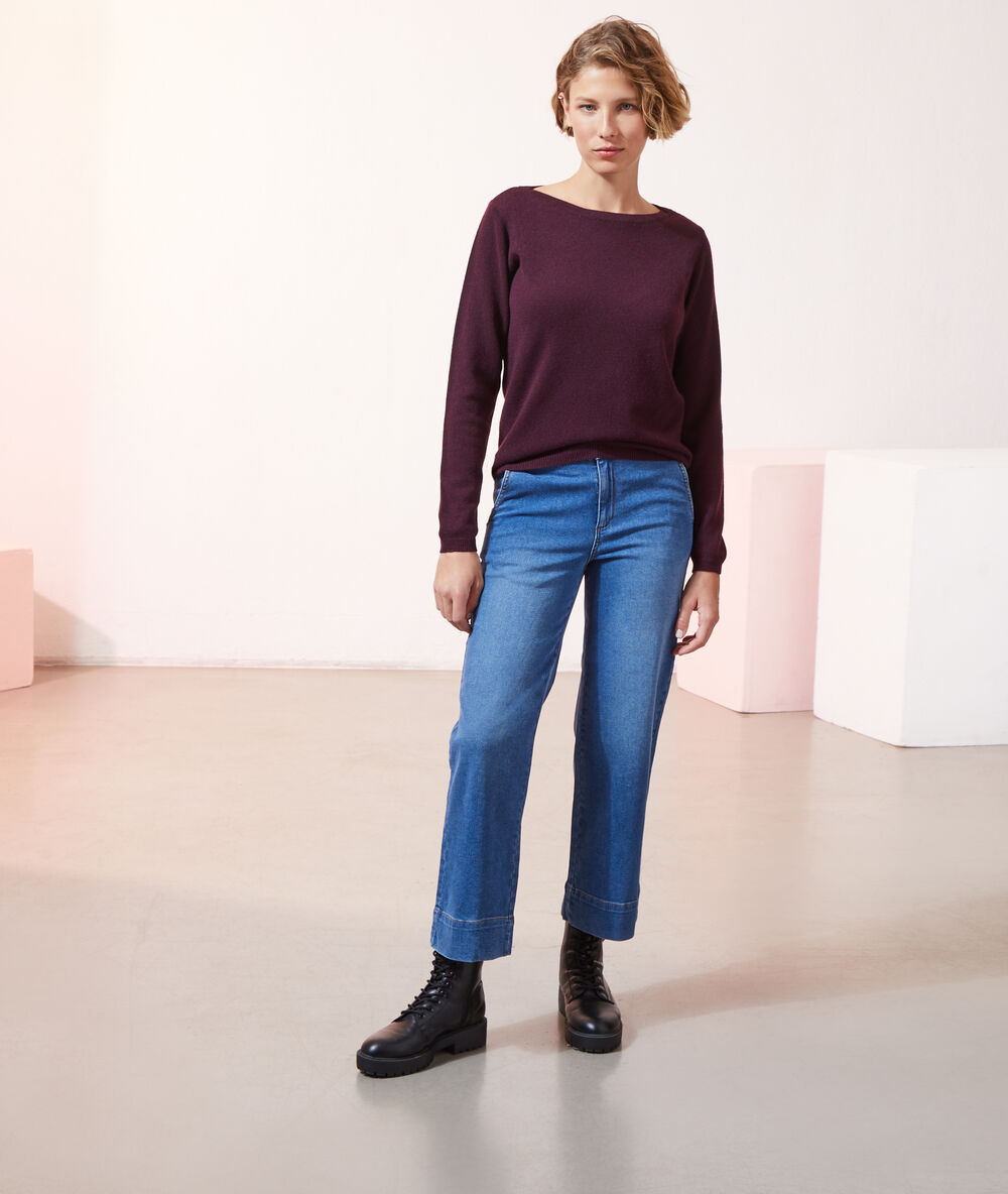 Cashmere boat neck jumper plum.